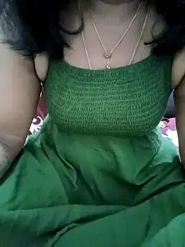 Tamil Vishalini online show from November 8, 5:49 pm