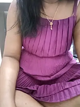 Snapshot of Tamil_Vishalini chatting on May 2, 6:51 am Tamil Vishalini online show from May 2, 6:51 am