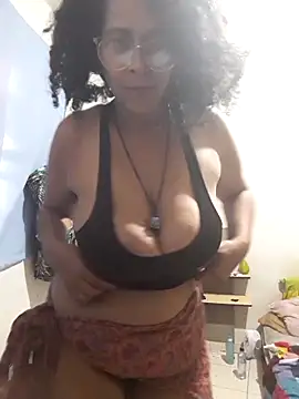 Jessikitaa1 online show from December 17, 9:47 am