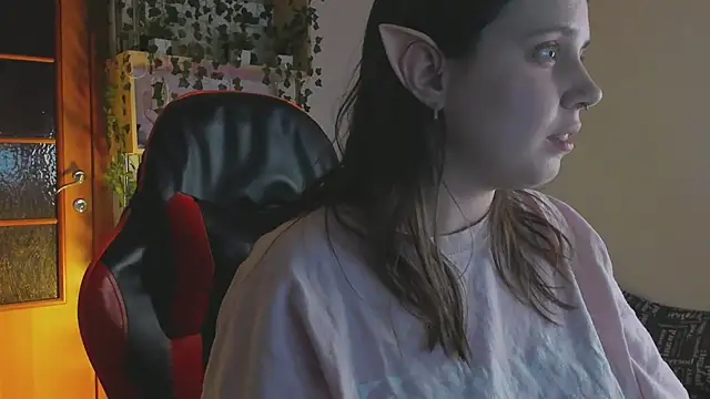 Snapshot of _lisacute chatting on March 2, 2:15 pm lisacute online show from March 2, 2:15 pm