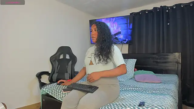 madisonbrunette online show from October 14, 3:51 am