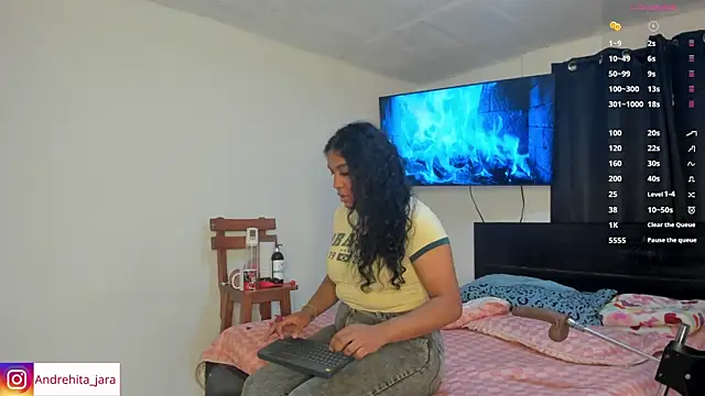 madisonbrunette online show from November 14, 4:43 pm