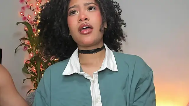 bronwgirl69 online show from December 4, 3:05 am