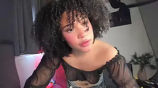 bronwgirl69 online show from March 6, 9:20 pm