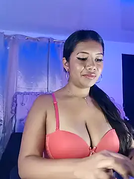 Snapshot of PaulaOrtiz_1 chatting on February 10, 1:55 pm PaulaOrtiz 1 online show from February 10, 1:55 pm