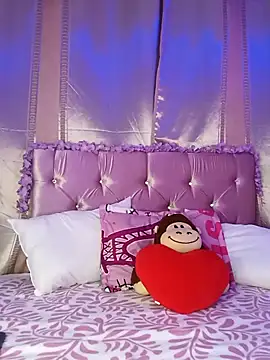 Snapshot of PaulaOrtiz_1 chatting on February 14, 10:59 am PaulaOrtiz 1 online show from February 14, 10:59 am