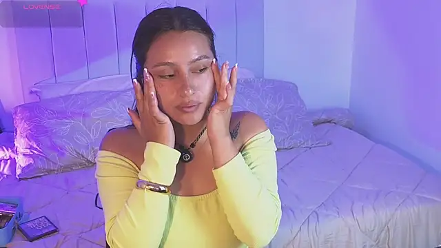 Gretta Hot online show from July 8, 7:25 pm