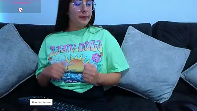 Snapshot of Gretta_Hot chatting on February 17, 9:00 pm Gretta Hot online show from February 17, 9:00 pm