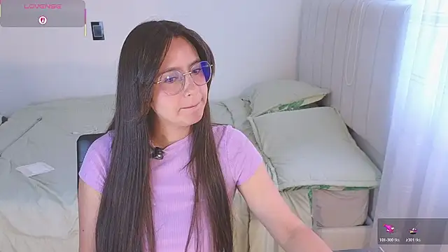 Snapshot of Gretta_Hot chatting on February 27, 11:54 am Gretta Hot online show from February 27, 11:54 am