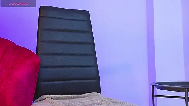 Snapshot of Gretta_Hot chatting on October 6, 3:35 pm Gretta Hot online show from October 6, 3:35 pm