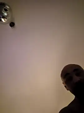 Snapshot of Insaneman1 chatting on November 28, 12:44 am Insaneman1 online show from November 28, 12:44 am