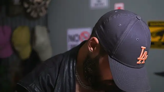 HairyRobxxx online show from November 19, 4:29 pm