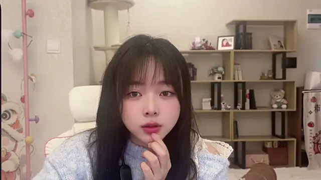 Chenjing0 online show from December 14, 3:35 am