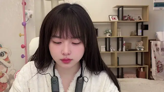 Chenjing0 online show from February 6, 4:30 am