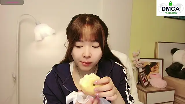 Snapshot of Chenjing0 chatting on February 16, 4:42 am Chenjing0 online show from February 16, 4:42 am