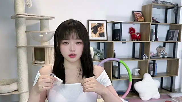 Chenjing0 online show from April 14, 1:05 pm