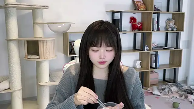 Chenjing0 online show from May 8, 7:34 am