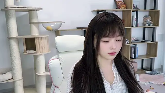 Chenjing0 online show from May 7, 7:34 am