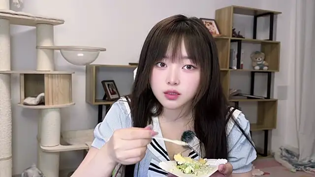 Chenjing0 online show from May 27, 12:34 pm