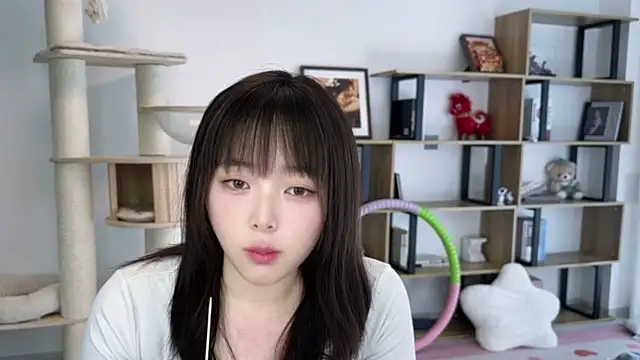 Chenjing0 online show from April 15, 5:46 am