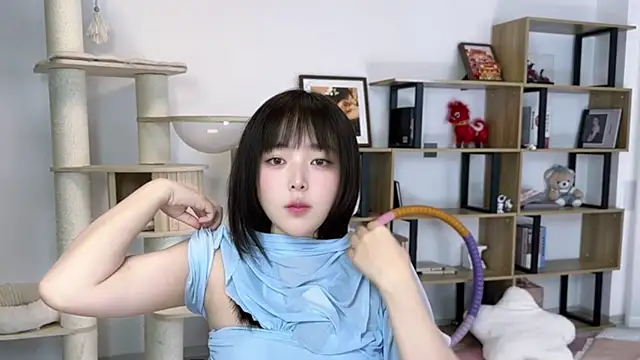 Chenjing0 online show from April 16, 1:23 pm