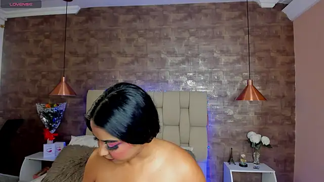 Snapshot of Scarlet_lace chatting on March 10, 9:29 pm Scarlet lace online show from March 10, 9:29 pm