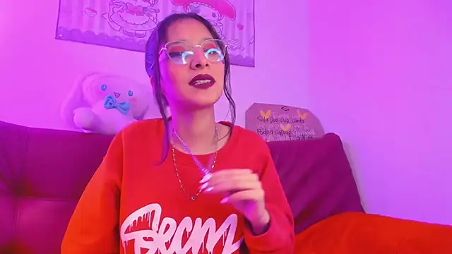 Snapshot of Misha_Lover chatting on November 11, 8:47 pm Misha Lover online show from November 11, 8:47 pm