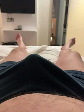 calypsohot online show from May 19, 11:56 pm