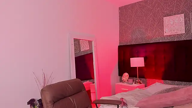 LiaCathaleya online show from January 13, 8:24 pm