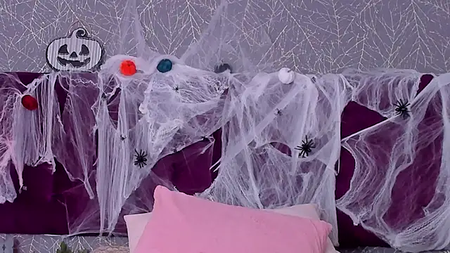 LiaCathaleya online show from October 10, 8:31 pm