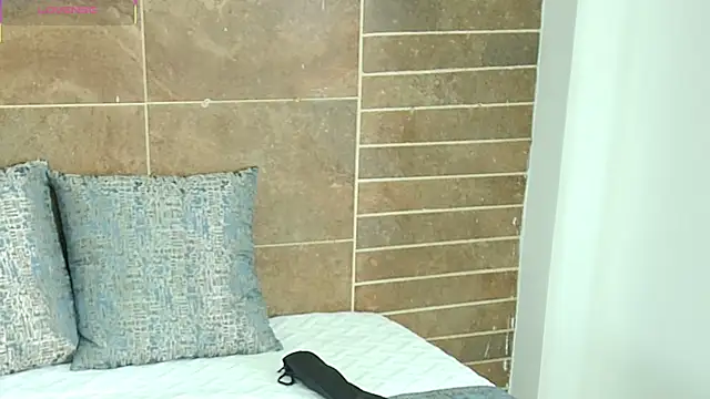 kata james online show from November 26, 2:28 pm