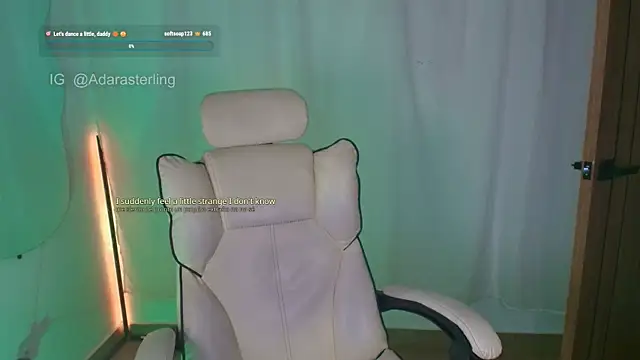 babepeach  online show from February 20, 11:17 pm