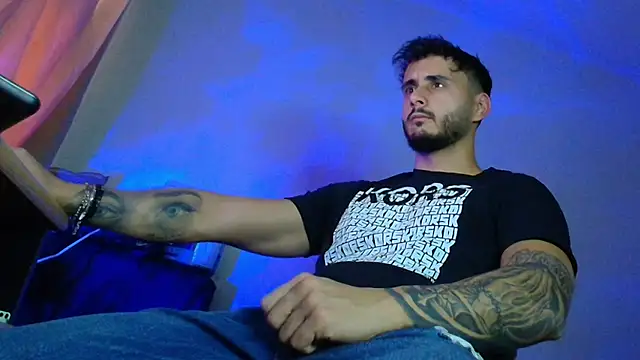 XanderCage99 online show from October 17, 6:28 am