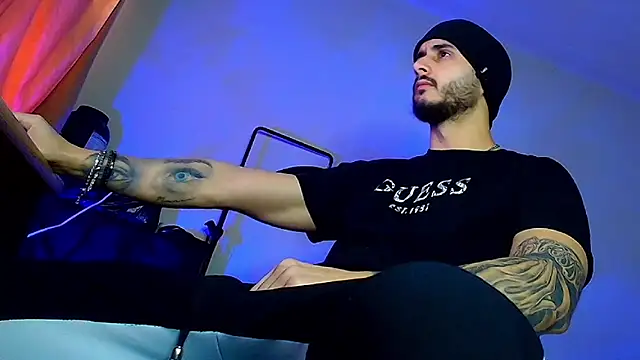 XanderCage99 online show from February 1, 11:19 am