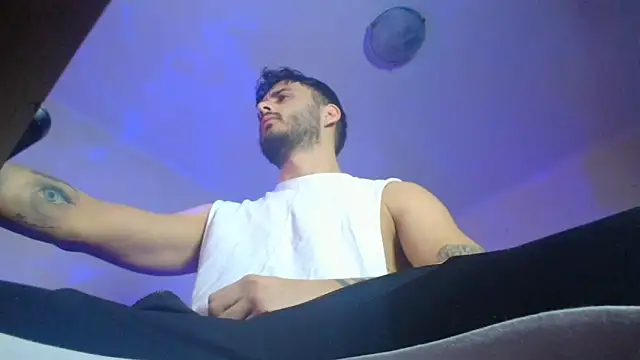 XanderCage99 online show from March 18, 1:01 pm