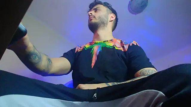 XanderCage99 online show from March 11, 8:19 am