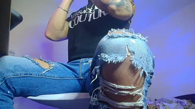 XanderCage99 online show from March 3, 9:13 am