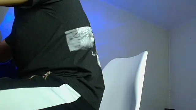 XanderCage99 online show from November 24, 6:30 pm