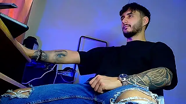 XanderCage99 online show from February 22, 12:51 pm