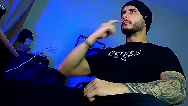 XanderCage99 online show from January 31, 7:12 pm