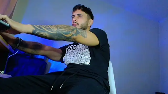 XanderCage99 online show from October 5, 5:20 am