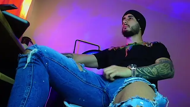 XanderCage99 online show from April 4, 12:45 pm