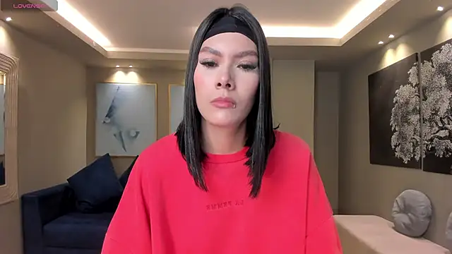 Snapshot of NiaSalvatore chatting on October 10, 6:53 pm NiaSalvatore online show from October 10, 6:53 pm