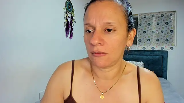 sofi saliva2511 online show from November 30, 4:02 am