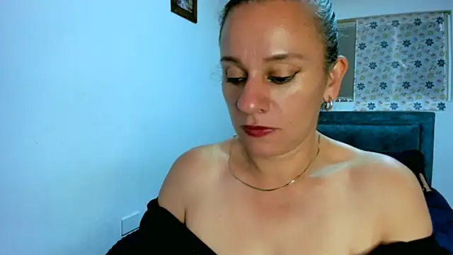 sofi saliva2511 online show from September 23, 6:59 pm