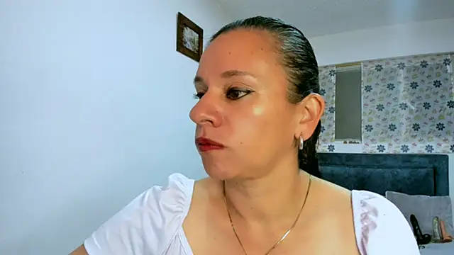 sofi saliva2511 online show from September 14, 5:24 pm