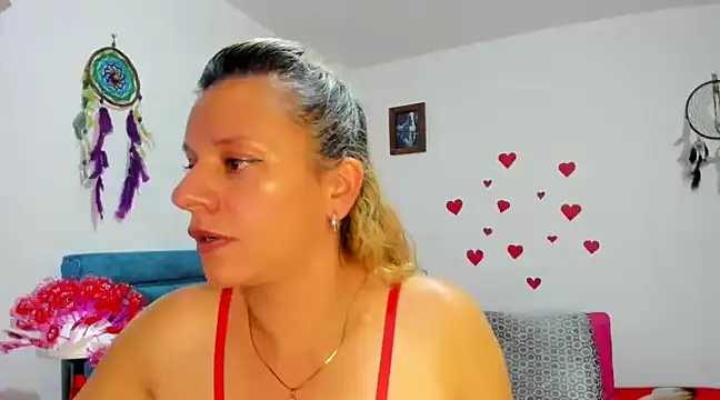 sofi saliva2511 online show from February 14, 8:37 pm