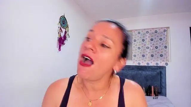 sofi saliva2511 online show from March 19, 6:52 pm