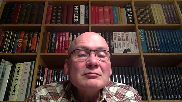 Snapshot of Parleg2 chatting on September 26, 8:05 pm Parleg2 online show from September 26, 8:05 pm