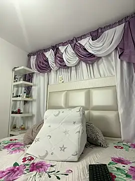 verosantana15 online show from July 18, 1:14 am